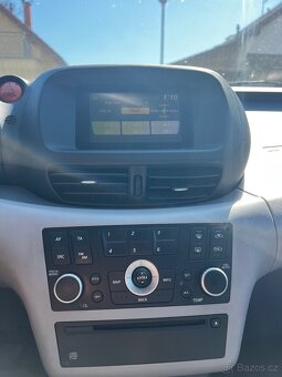 Nissan Almera Tino 1.8 - 5