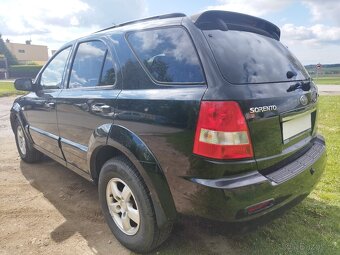 Kia Sorento 2.5 CRDi 4x4 - 5