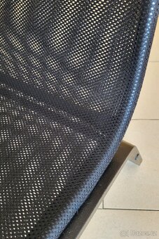 Křeslo IKEA NOLMYRA černé - 5