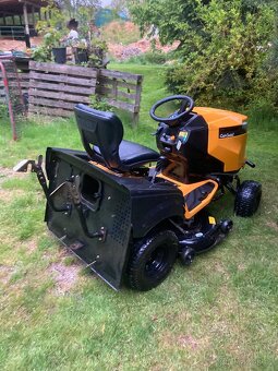 Cub Cadet XT2 QR106 - 5