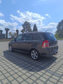 Opel Zafira B - 5