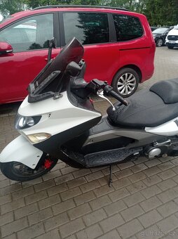 Skútr KYMCO levně - 5