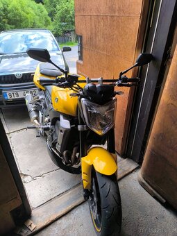 Yamaha fz1 - 5