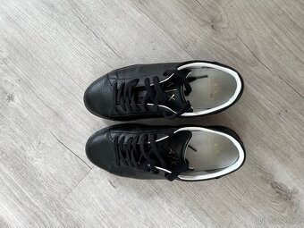 Jak nové kožené tenisky boty Armani Exchange v. 42 - 5