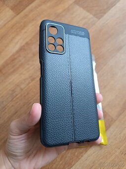 Kryt pro Xiaomi Poco M4 Pro 5G - 5