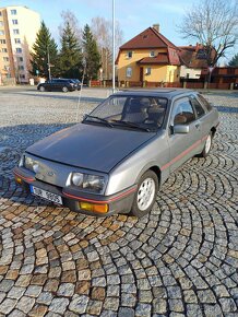 FORD SIERRA XR4i - 5