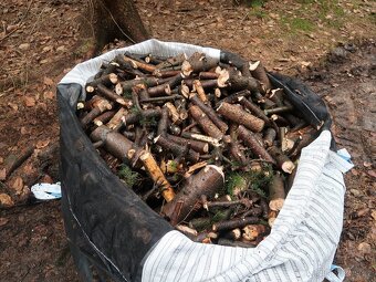 Štěpkovač špalíkovač za traktor do120mm BIG BAG - 5