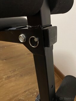 Šikmá posilovací lavice - 5