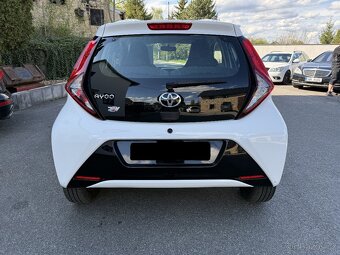 Toyota Aygo 1.0 VVT-i 53 kW - 5