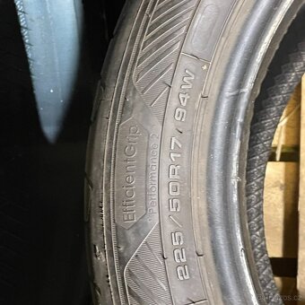 Letní pneu 225/50 R17 94W Goodyear 4,5-5mm - 5