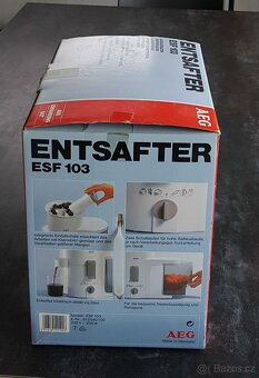 Elektrický odšťavňovač AEG – ESF 103 - 5