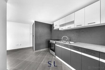 Nabízíme k pronájmu byt po kompletní rekonstrukci o dispozic - 5