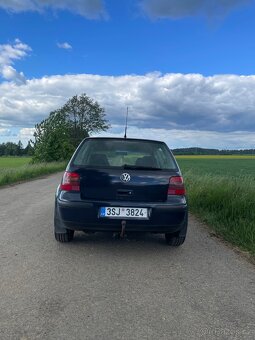 Volkswagen Golf 1.6 75kw - 5