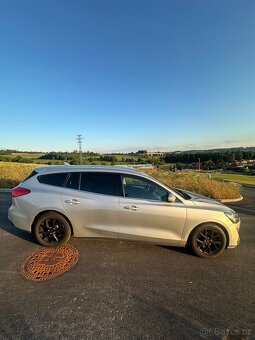 2020 Ford Focus Turnier 1.5 Nafta 88 kW - 5