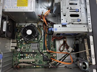 Lenovo s E8400 (socket 775 ), 4gb ddr3, Windows 7 - 5