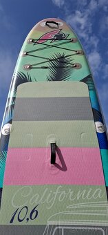 F2 California 10.6 woman - 5