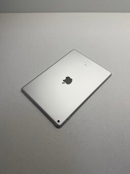Apple iPad 9 64GB stříbrný, baterie 95%, záruka - 5