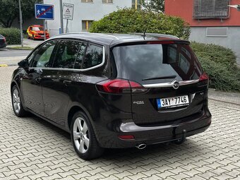 Opel Zafira C 2.0 CDTI 7 míst Kůže Navi Xenony 1. maj v ČR - 5
