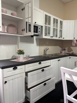 Moderní Provence kuchyně JULIÁNA - 5