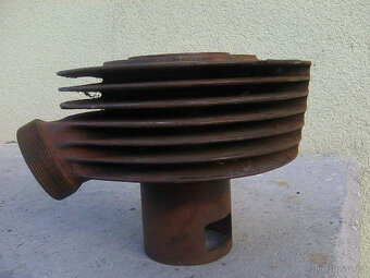 Jawa 350/354 - válce,kryt karburatoru,kryt spojky a další ND - 5