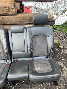 Audi Q7 4L Sline Sedačky s obrazovkou - 5