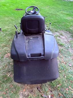 Zahradní traktor husqvarna - 5