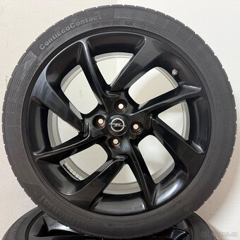 OPEL CORSA E 4x100 R17 ET44+LETNÍ 215/45R17 7/5mm - 5