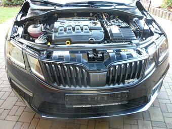 ŠKODA OCTAVIA RS 3 2.0 TDI 135KW DSG+F1 FULLLED NAV WEBASTO - 5