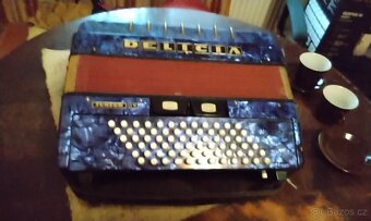 Prodám akordeon delicie junior 72 basů 3 hlas - 5