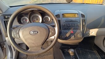 Kia Ceed 1.6 CRDi - 5