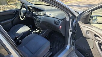 Ford Focus 1.4, 55kW, r.v. 2004 - 5
