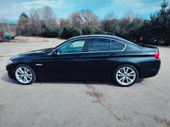 BMW F10 523i - benzín - manuál - 5