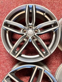 5x114,3 R19 Originál disky Lexus RX450H 2016-2022 - 5