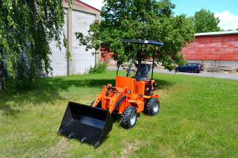 Kloubový naftový nakladač Zethos HT18 4x4 - 5