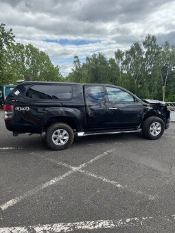 Mitsubishi L200, 2.3 DI-D, 4WD, havarované - 5