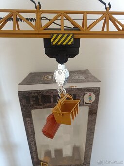 Stavební jeřáb na dálkové ovládání R/C. Výška 128 cm - 5