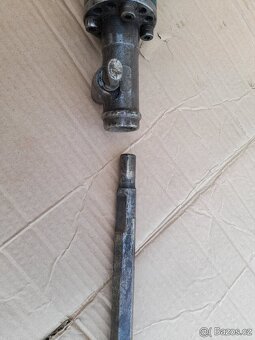 Velké demoliční kladivo zbiječka Bosch - 5
