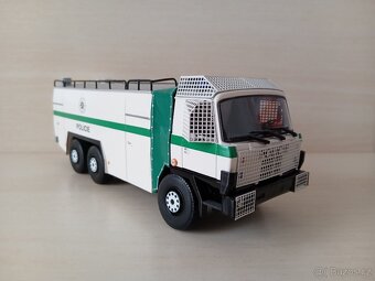 Tatra Kaden, Phoenix IXO - 5