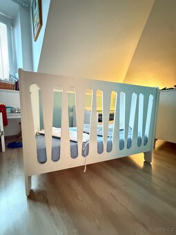 Dětská postýlka polohovací - 5