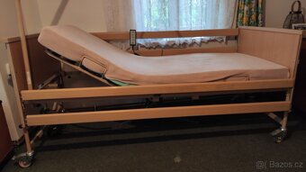 Elektrická polohovací zdravotnická postel, lůžko - 5