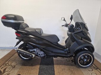 Piaggio MP3 500 LED ESP USB 5/2015 - 5