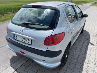 Peugeot 206 1,2i benzin jen 100000km top stav - 5