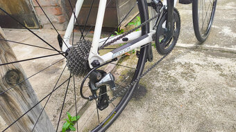 Trek Émonda SL – Velikost 56 cm, karbon, Tiagra, nová kola - 5