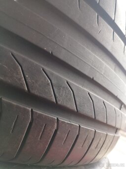 2ks.letní KUMHO CRUGEN HP91 255/50R20 vzorek 5mm - 5