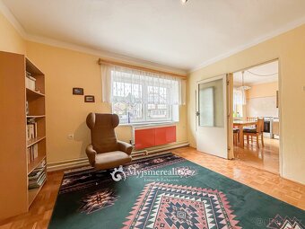 Prodej rodinného domu se dvěmi bytovými jednotkami, 246 m2 - - 5