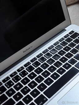 MacBook Air, 13-inch,early 2015, 250 GB - 5