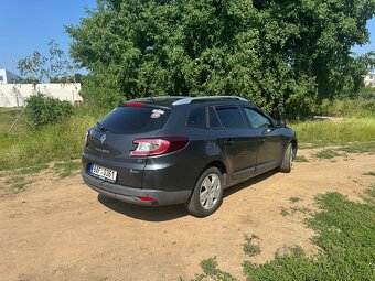Renault Megan - 5