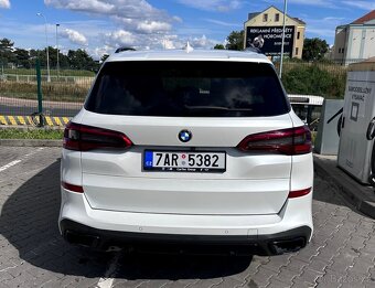 BMW X5 40i 360kw, ČR max výbava 7/2019 94tkm DPH - 5