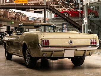 1965 Ford Mustang Convertible - 5