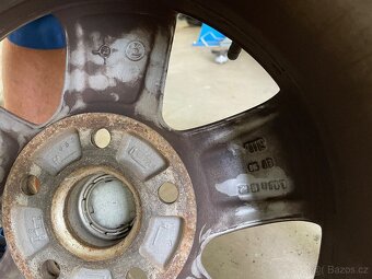 Alu Škoda R15, včetně pneu - 5